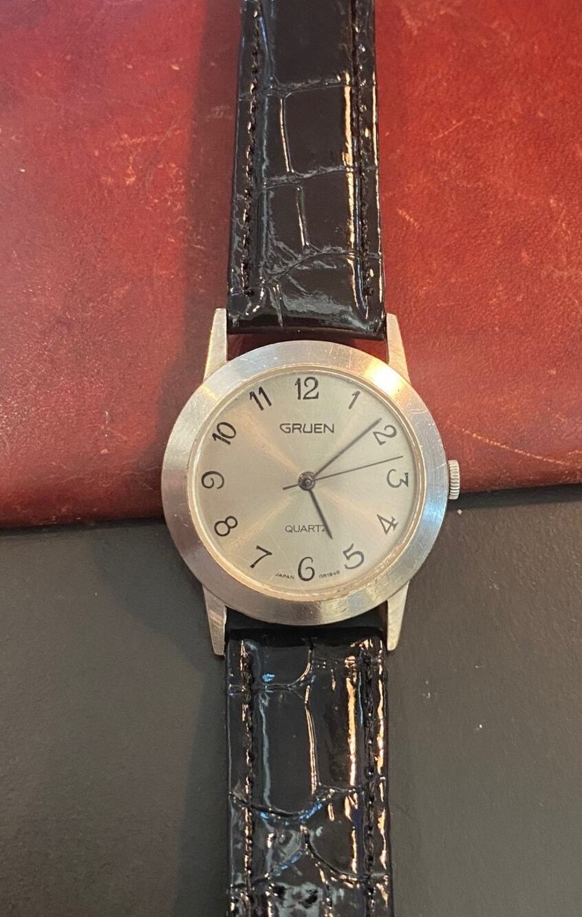 VTG Women's 32mm Brushed Metal Tone Gruen Watch
